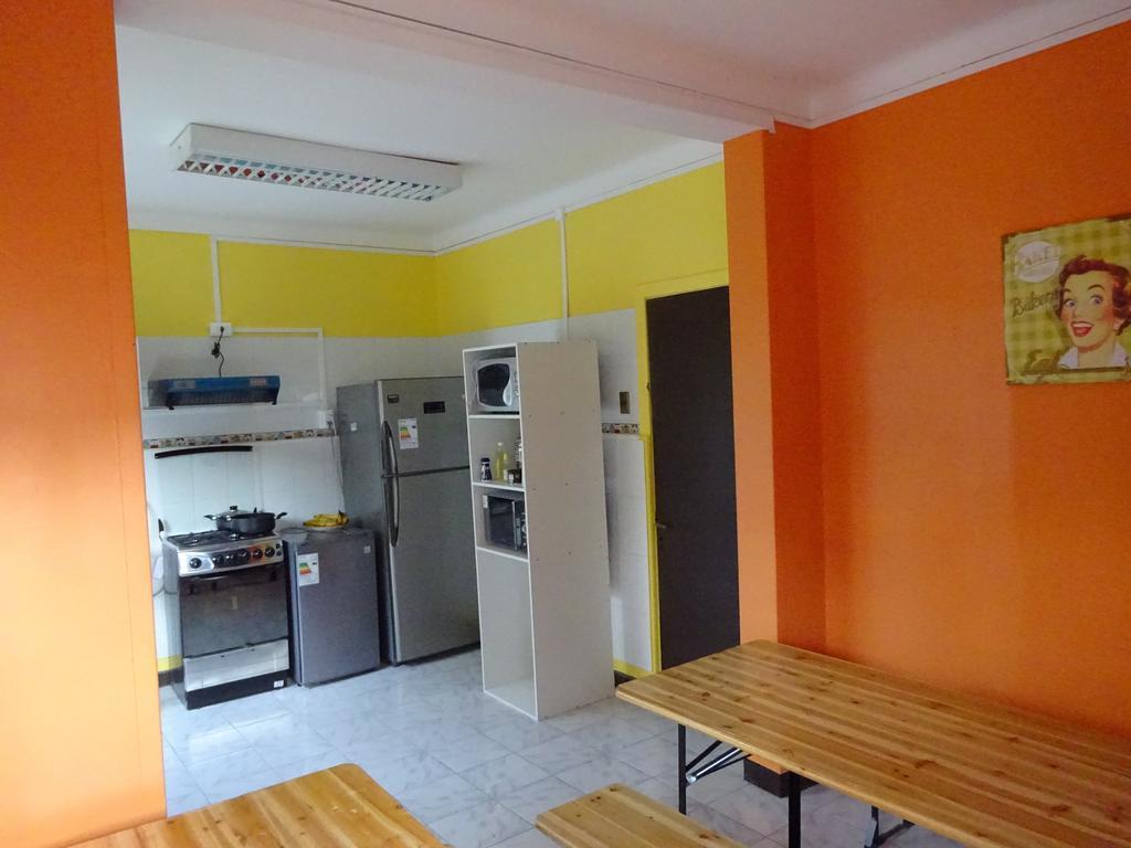 Hostal Viaggio วิญาเดลมาร์ ภายนอก รูปภาพ